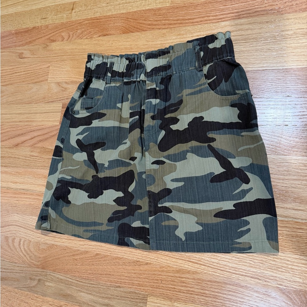 Camouflage Mini Skirt with paperbag waist